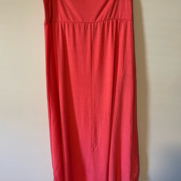 Lily Rose Madi skirt size Large Coral with asymmetrical hem, soft teeshirt feel - Picture 4 of 8